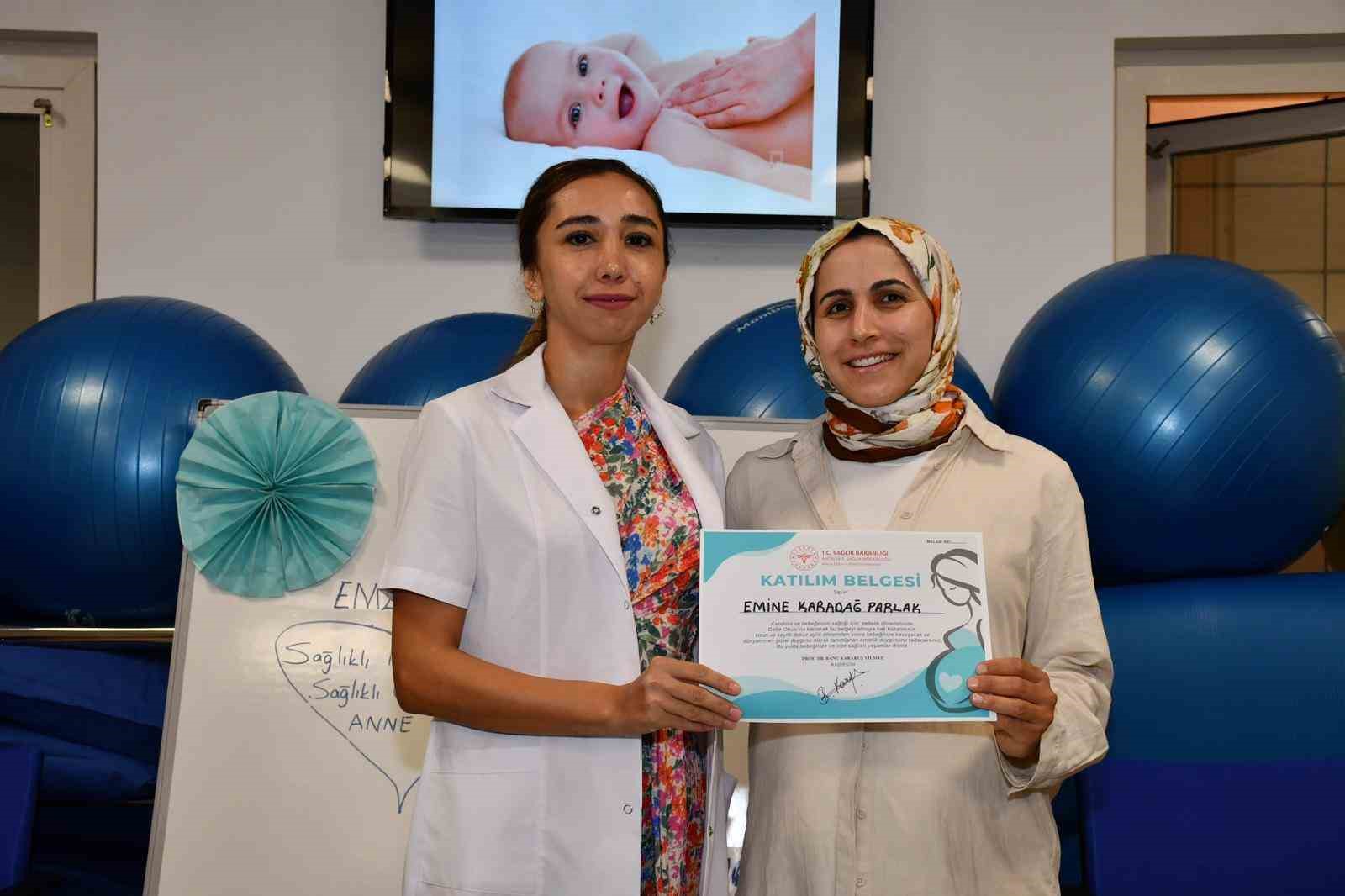 Alanya&rsquo;da gebe okulu eğitimlerine devam ediliyor
