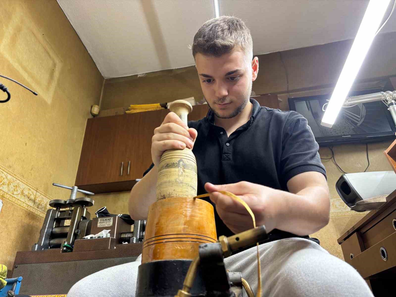 Trabzonlu Metehan, hasırın altın &ccedil;ocuğu oldu
