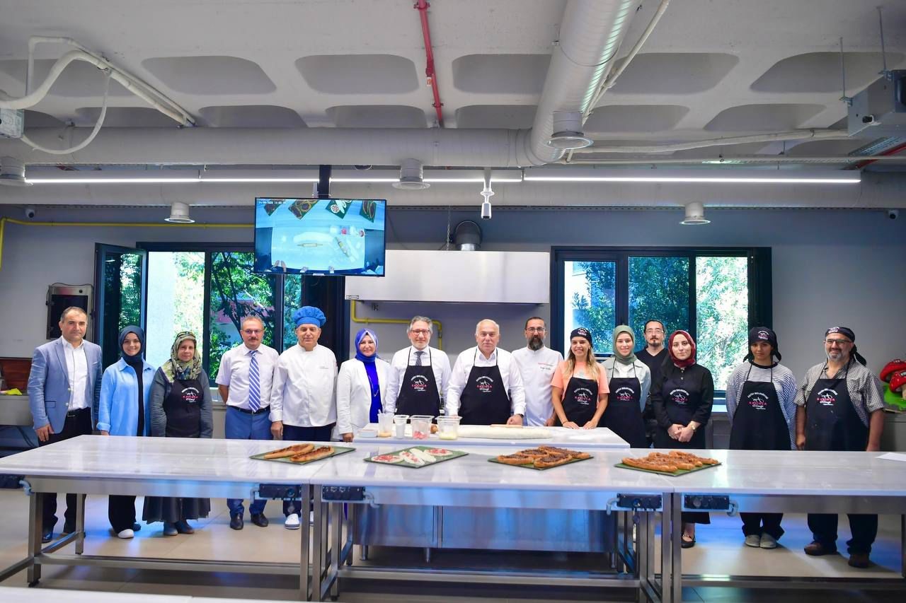 Fatih&rsquo;te Kadınların emeği GastroSanat&rsquo;ta hayat buluyor
