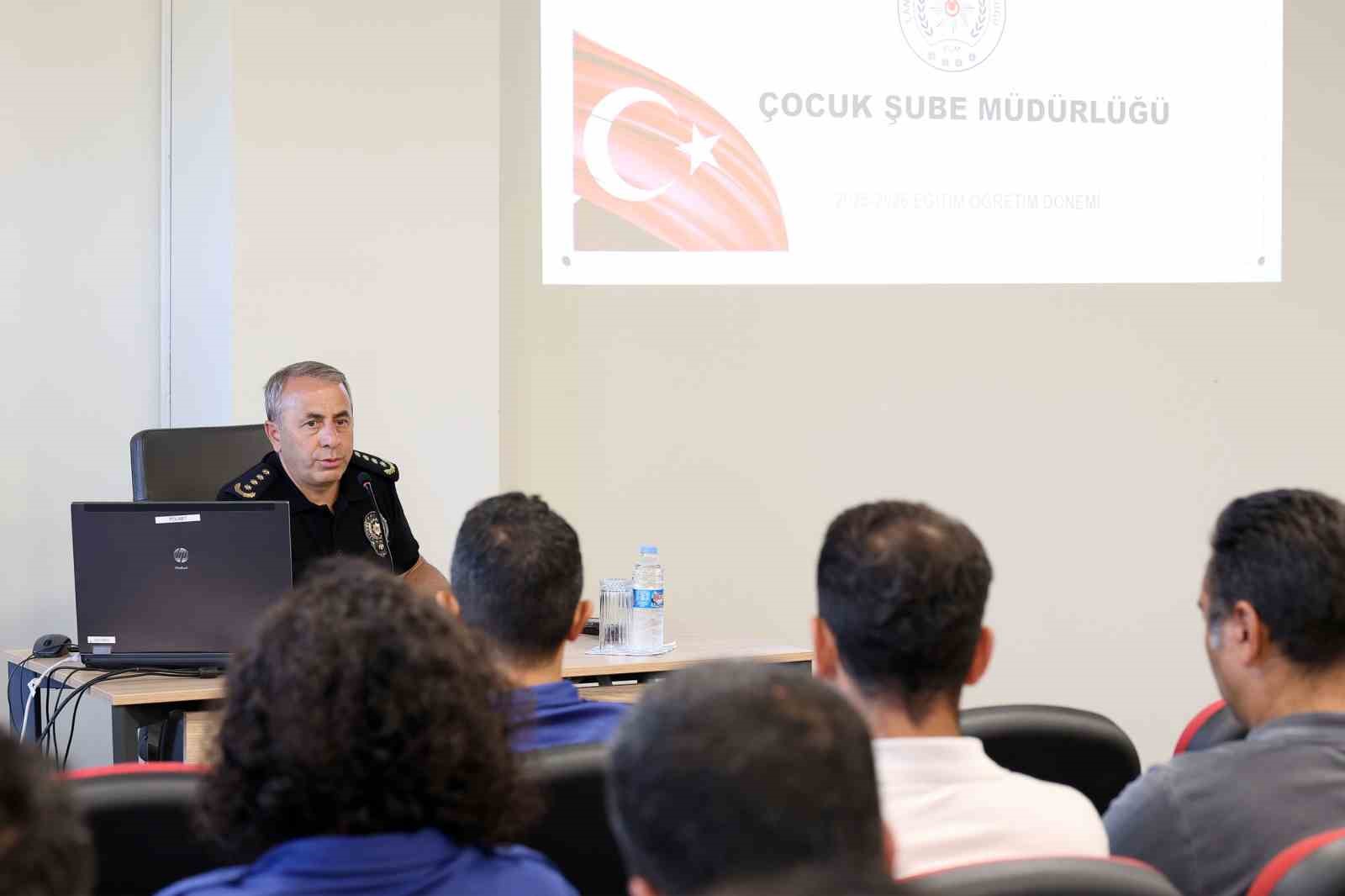 Çanakkale’de 41 okulun güvenliği 78 emniyet personeli ve 30 ekiple sağlanacak