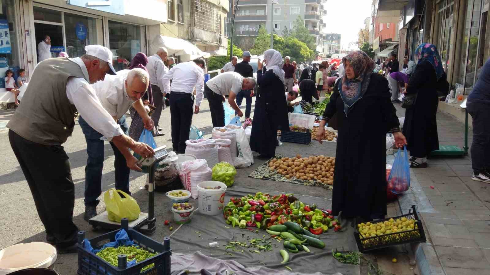 Gerc&uuml;ş&rsquo;te organik &uuml;r&uuml;nlerdeki bolluk fiyatları d&uuml;ş&uuml;rd&uuml;
