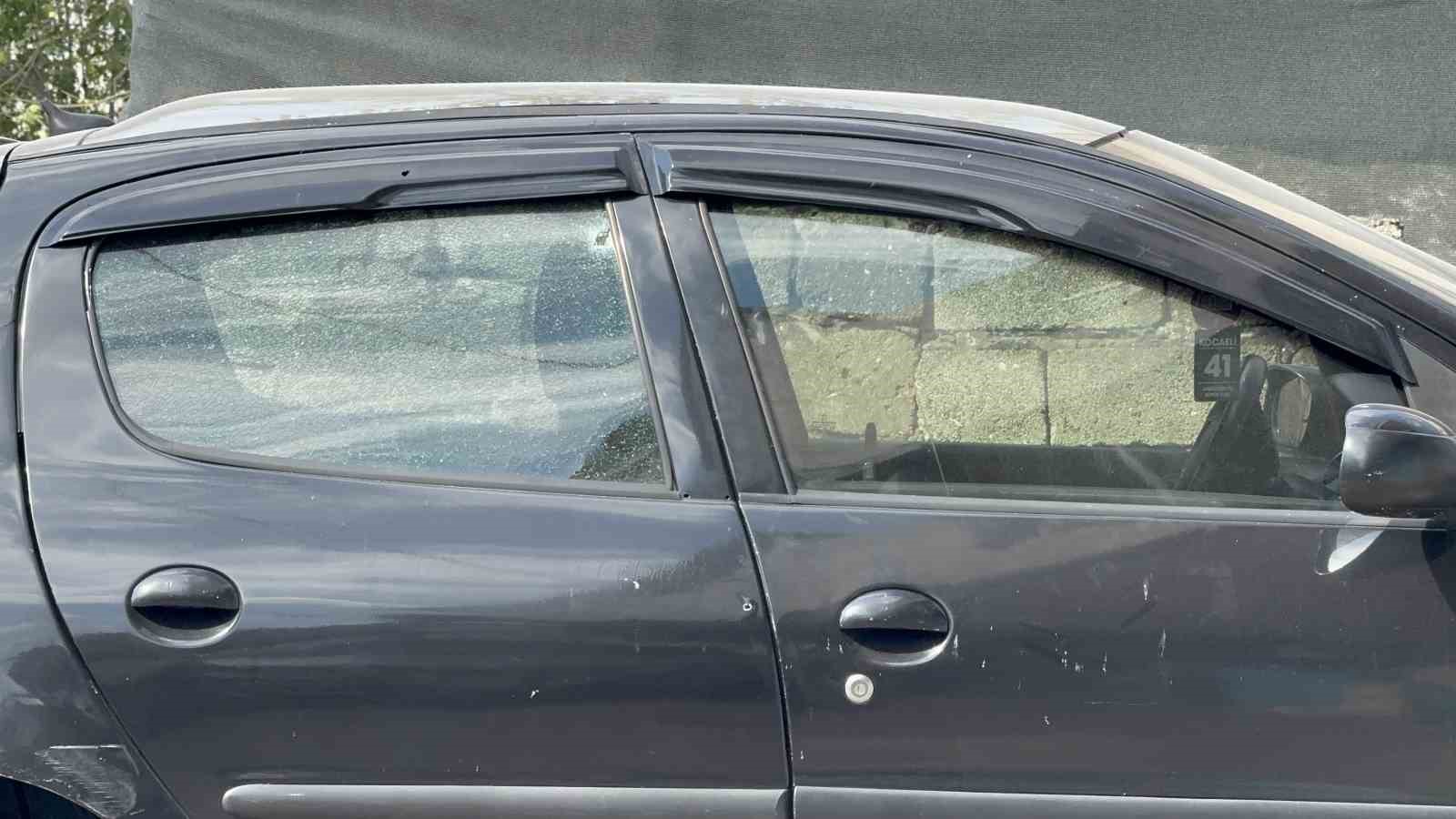 Mahalleyi ayağa kaldıran patlama: Elindekini atıp kaçtı