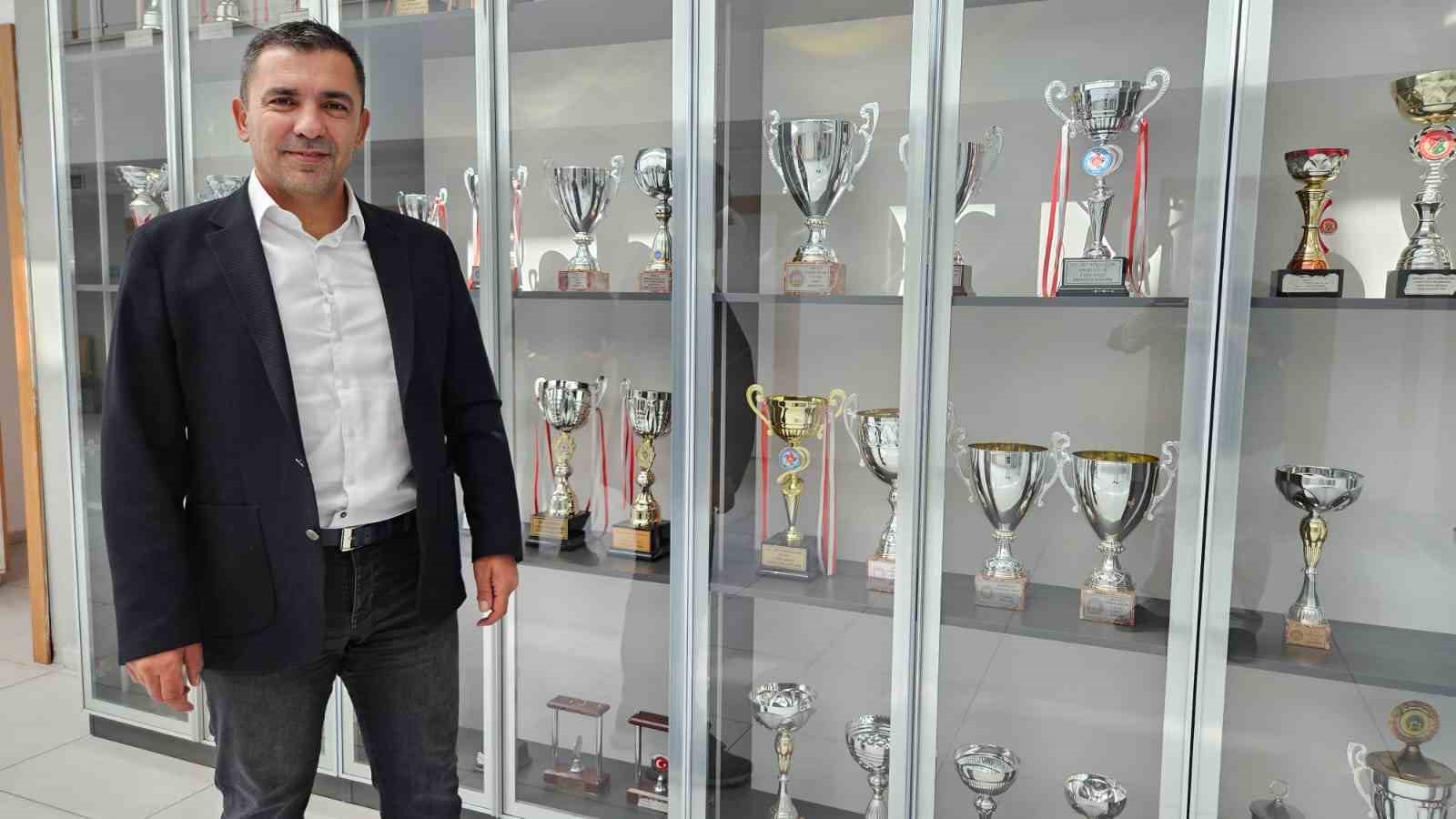 Ömer Faruk Alimoğulları: "Gözümüzü Süper Lig’e diktik"
