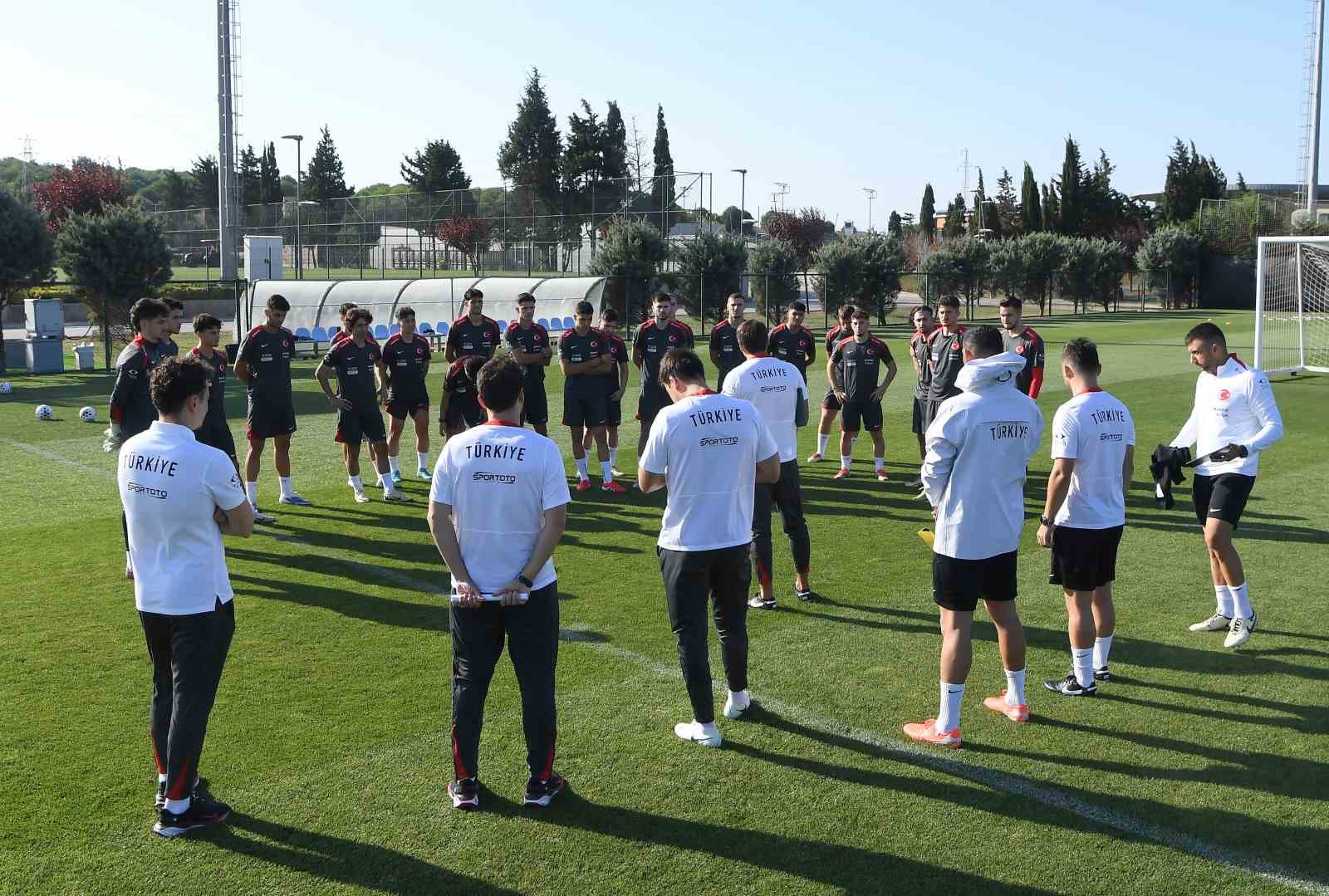 Ümit Milli Futbol Takımı, Hırvatistan maçının hazırlıklarını sürdürdü
