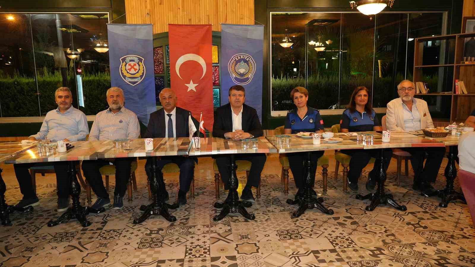 Başkan Tutdere’den zabıta personeliyle bir araya geldi