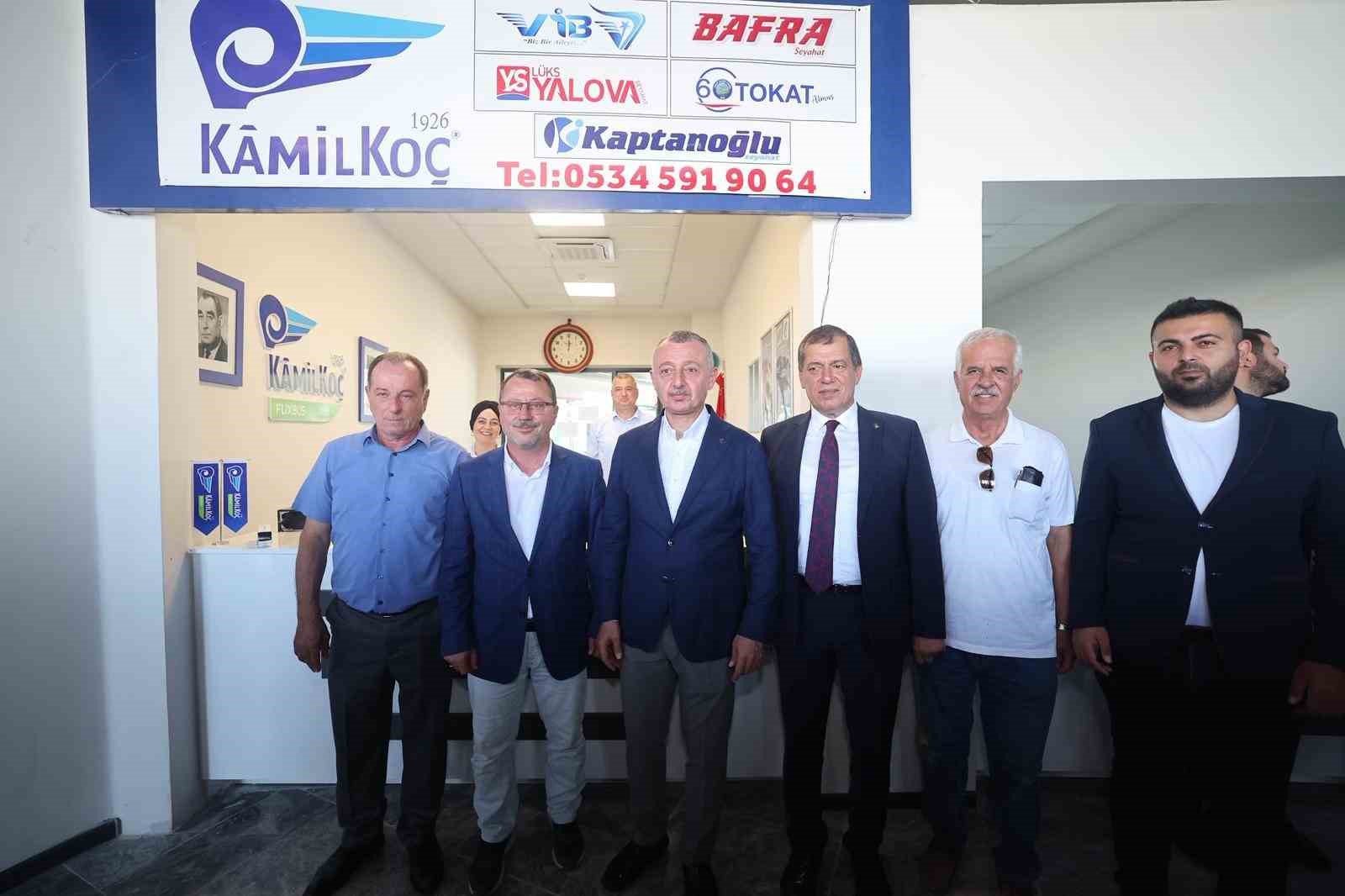 İki partinin başkanları açılışta buluştu: Seçim esprisi töreni ısıttı
