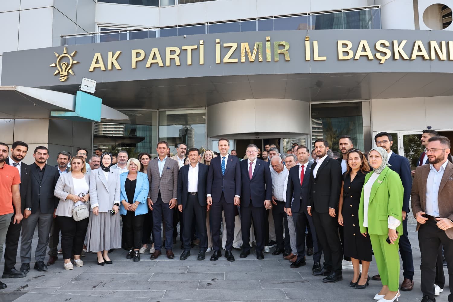 Bakan Bayraktar: "Ge&ccedil;tiğimiz temmuz ayı, t&uuml;ketim rekorları ayı oldu"
