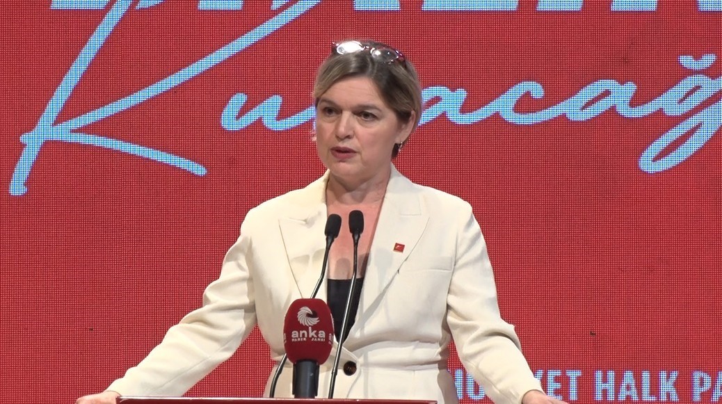 CHP lideri &Ouml;zel: "4-9 Eyl&uuml;l parti t&uuml;z&uuml;ğ&uuml;m&uuml;zde artık Kuruluş Haftası olarak tanımlandı"
