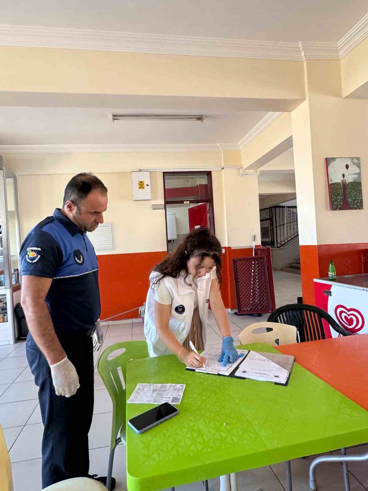 Kemer&rsquo;de okul kantinlerine sıkı denetim
