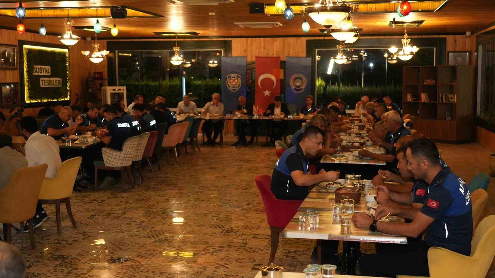 Başkan Tutdere’den zabıta personeliyle bir araya geldi