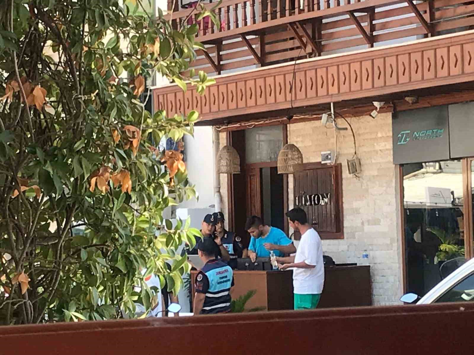 Akyaka&rsquo;da otel odasında bir kadın &ouml;l&uuml; bulundu
