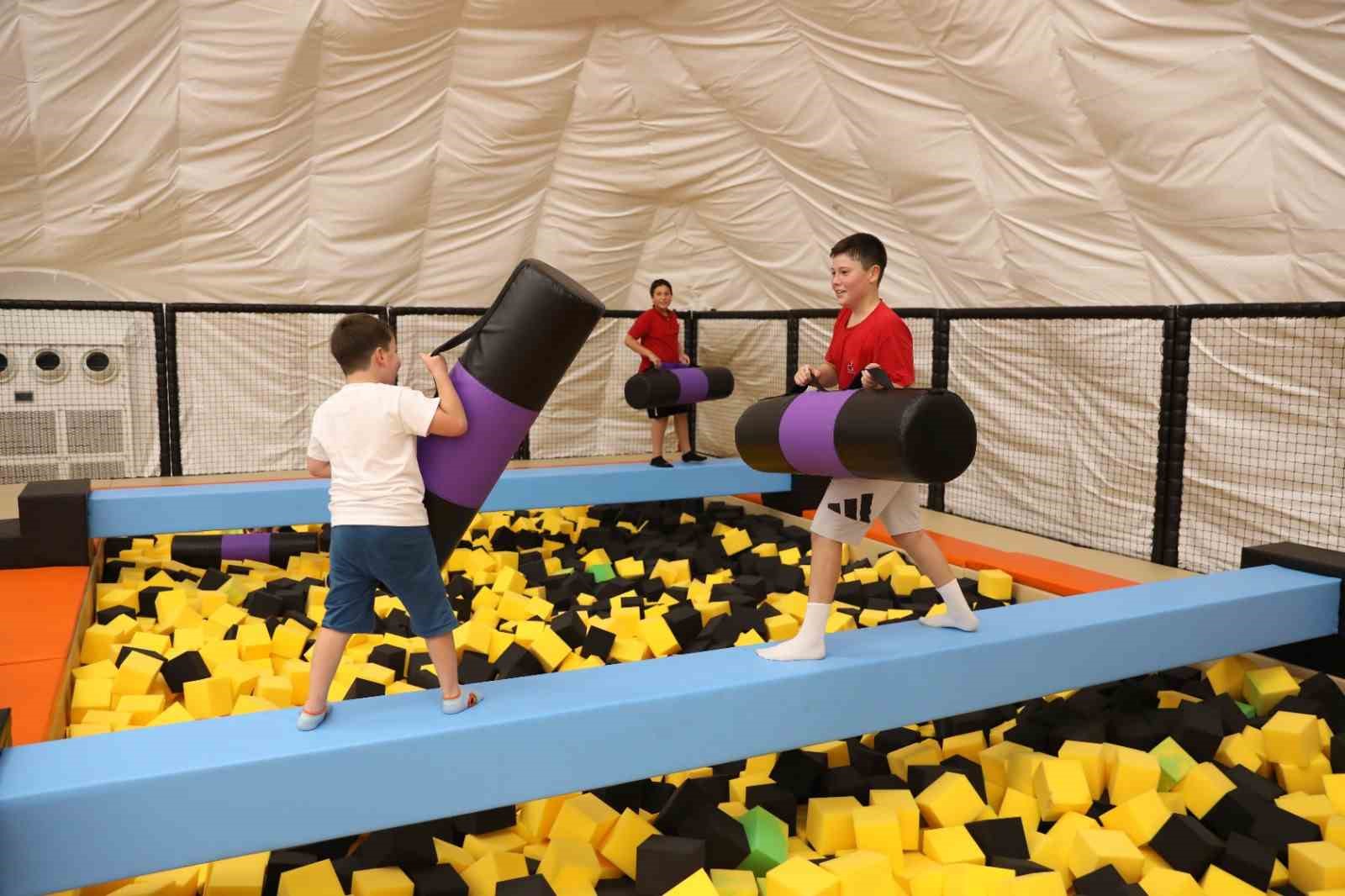 Balonya ilk 6 g&uuml;nde 13 bin 630 &ccedil;ocuğu ağırladı
