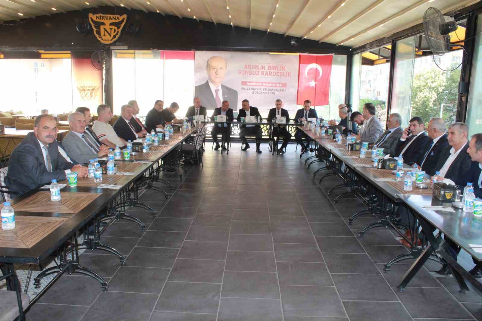 MHP Hatay Milletvekili Kaşık&ccedil;ı: "T&uuml;rk, K&uuml;rt, Arap kol kola, omuz omuza yaşayacağız"
