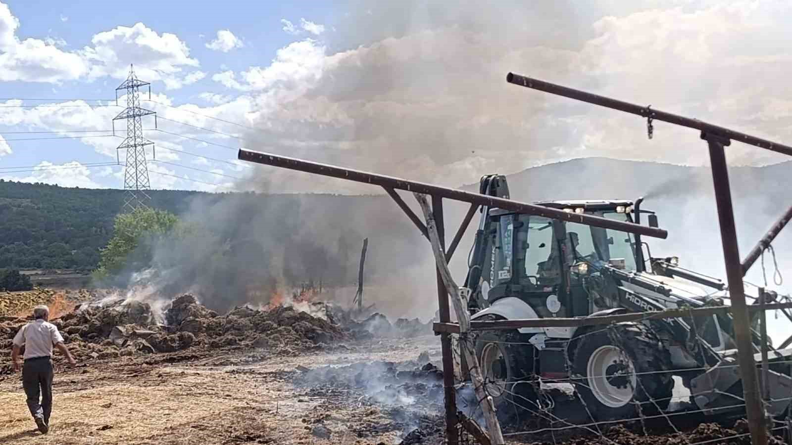 Bilecik’te samanlık alanda yangın çıktı
