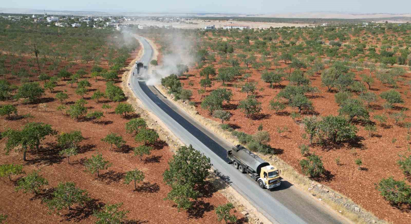 Tarihi ve doğasıyla büyüleyen Halfeti’de kırsal yollar yenileniyor