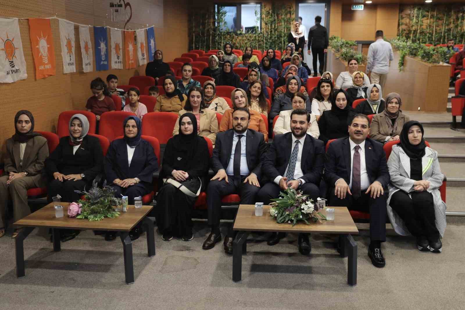 T&uuml;rkiye y&uuml;zyılı buluşmaları Haliliye&rsquo;de ger&ccedil;ekleştirildi
