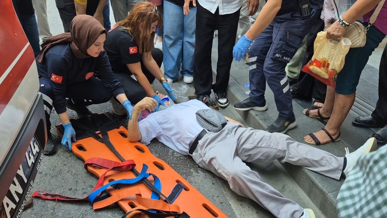 Samsun’da motosiklet yayaya çarptı: 1 yaralı