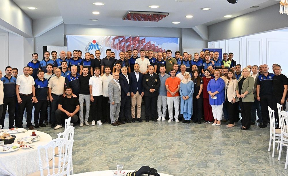 Gaziosmanpaşa Başkan Vekili Karadeniz, Zabıta Haftası’nı kutladı