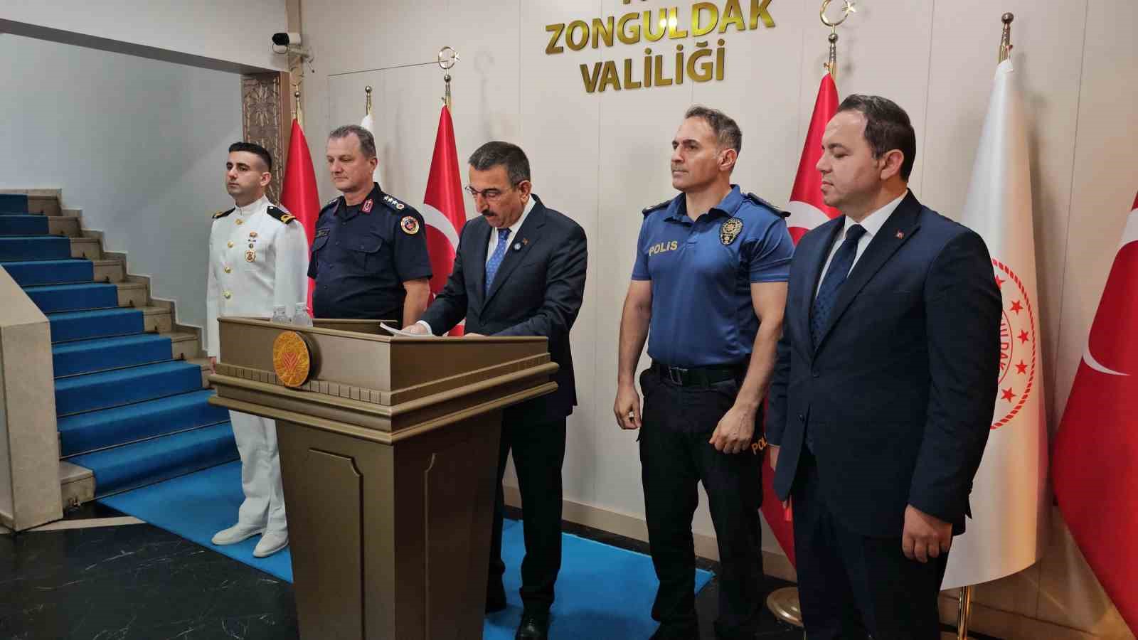 Zonguldak’ta 42 kaçak ocak kapatıldı: 37,5 ton kömür ele geçirildi