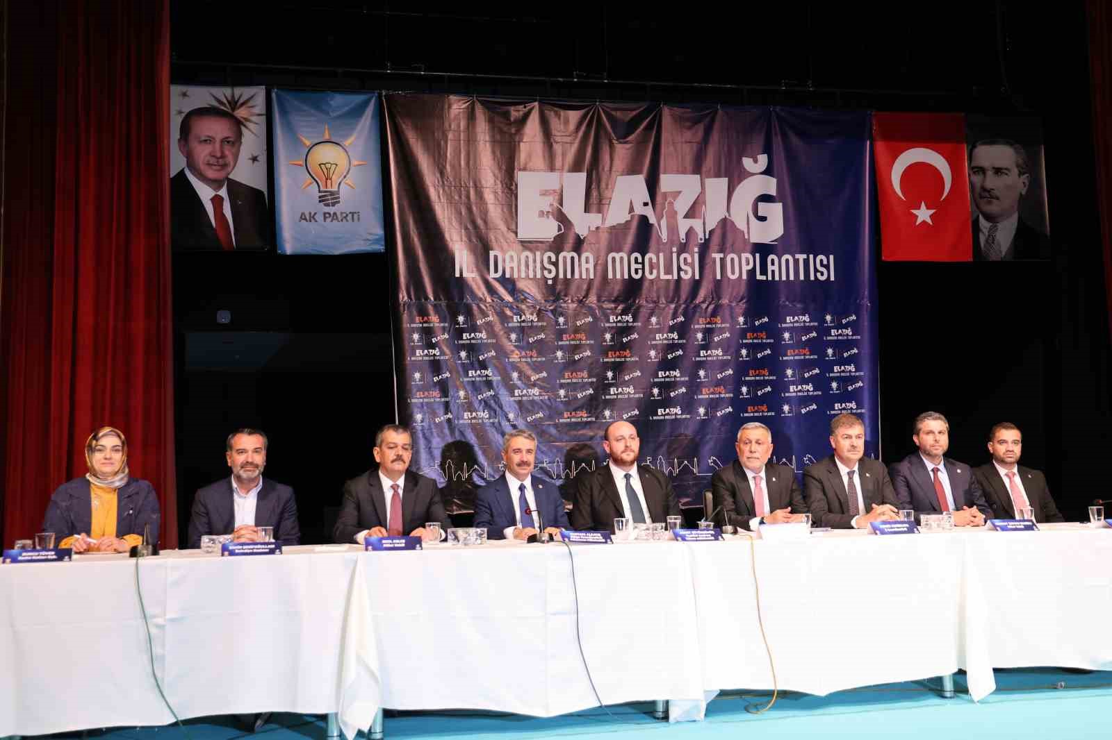 AK Parti Genel Başkan Yardımcısı Büyükgümüş: "Milleti bölerek, parçalayarak siyaseti dizayn etmeye çalışmak artık eski Türkiye’de kaldı"