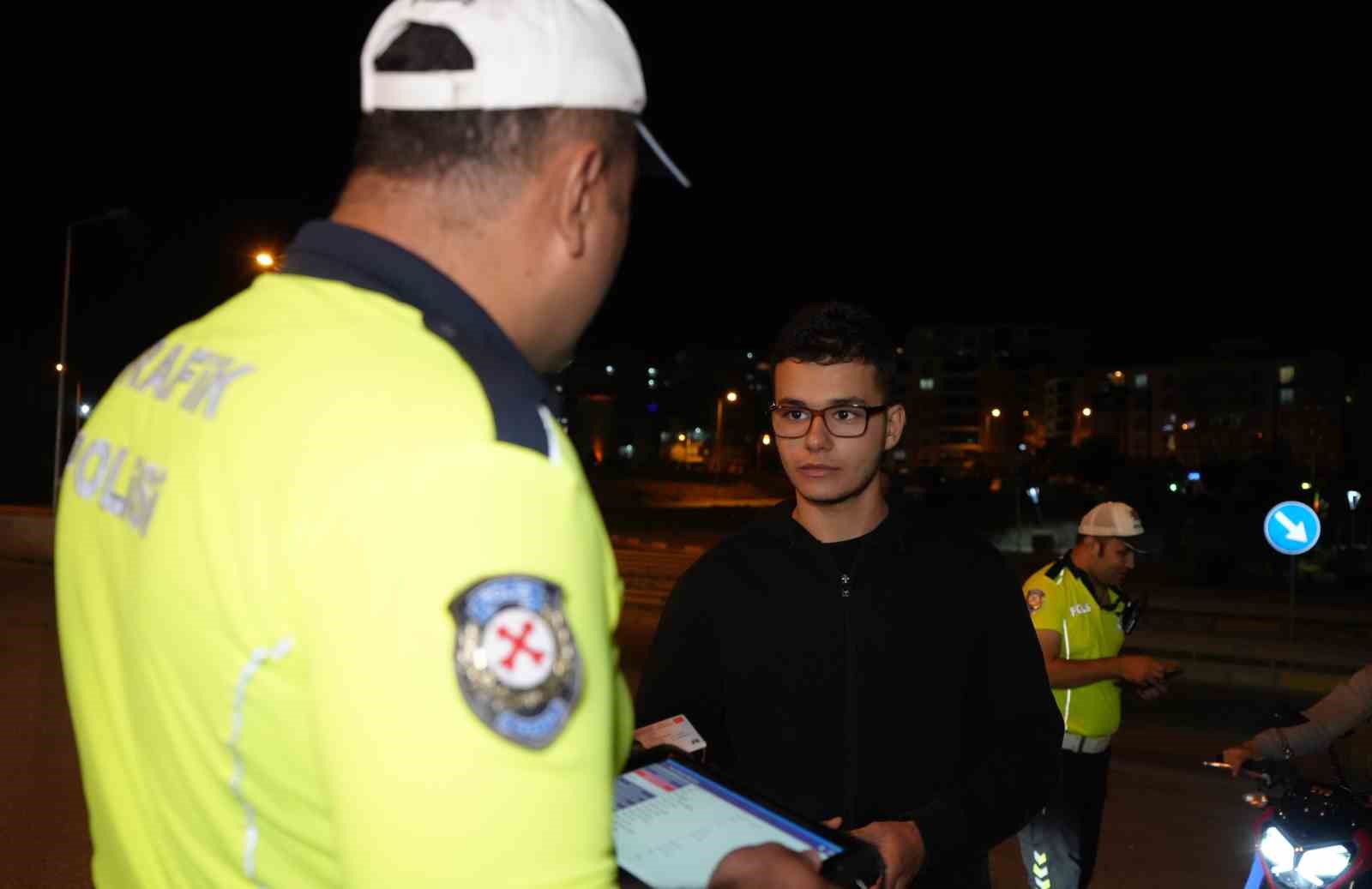 Kırıkkale’de motosiklet denetimleri kask kullanımını artırdı