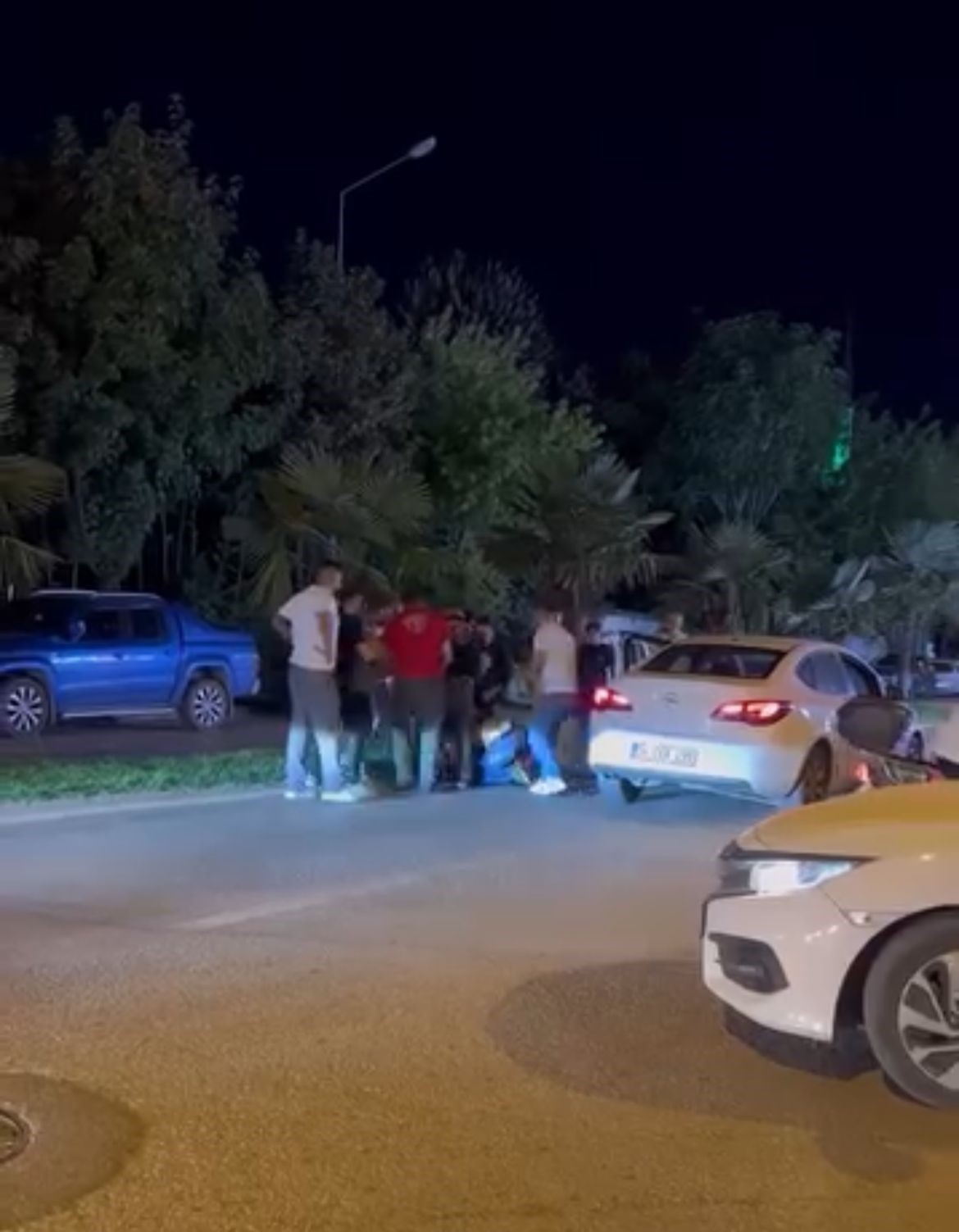 Bursa’da yol verme tartışması kavgaya dönüştü: O anlar kamerada