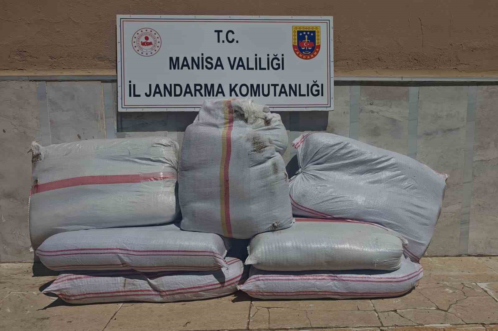 Manisa’da 350 kilo kaçak tütün ele geçirildi