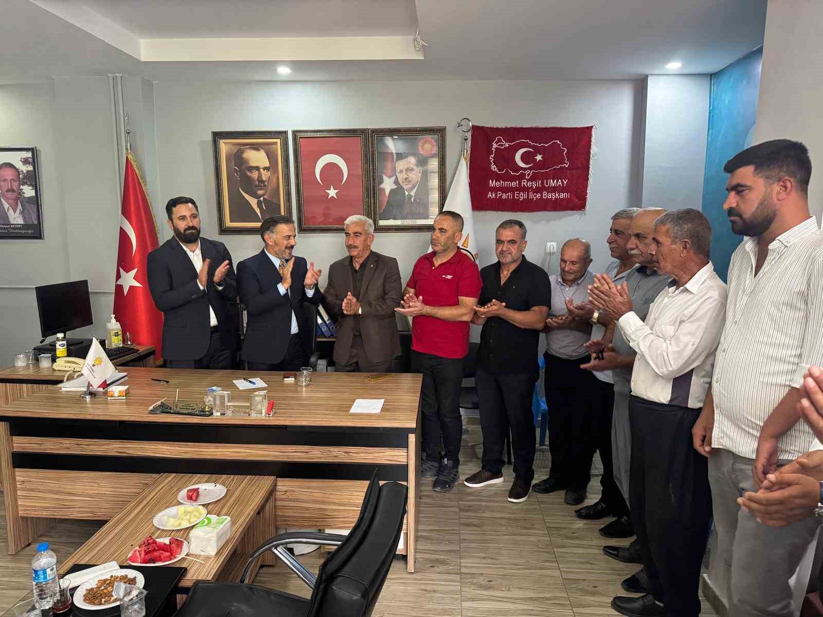 Diyarbakır’da İYİ Parti’nin ilçe teşkilatı AK Parti’ye geçti
