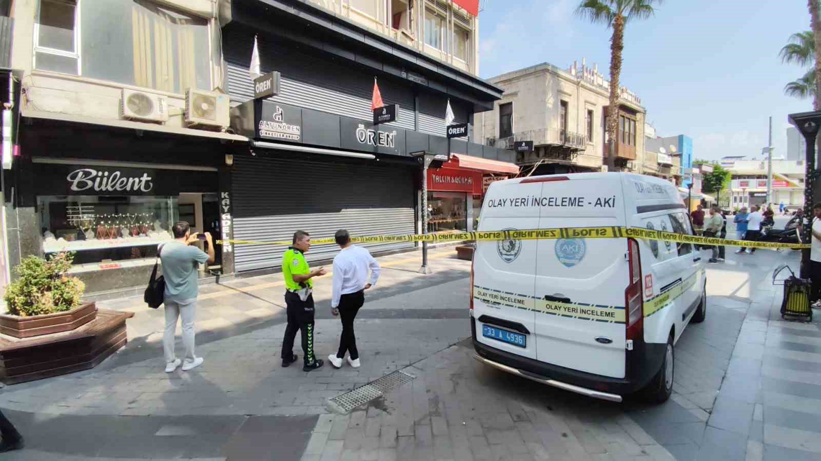 Mersin’de kuyumcu soygunu