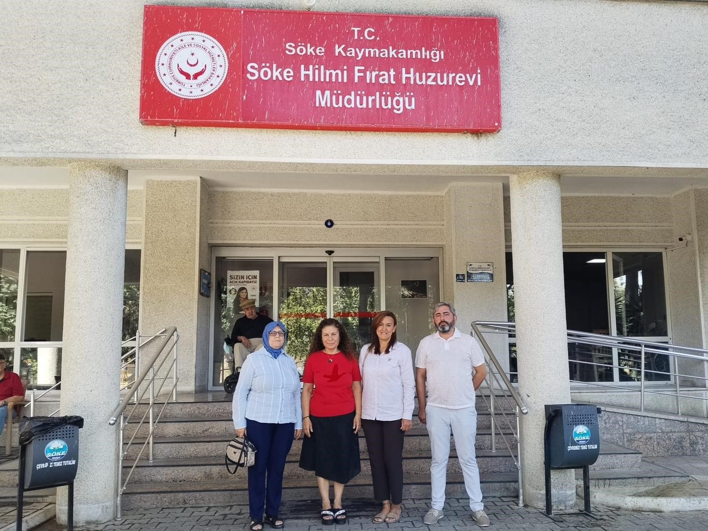 Söke Huzurevi Sakinlerine Kuaförlük ve Berberlik Hizmeti