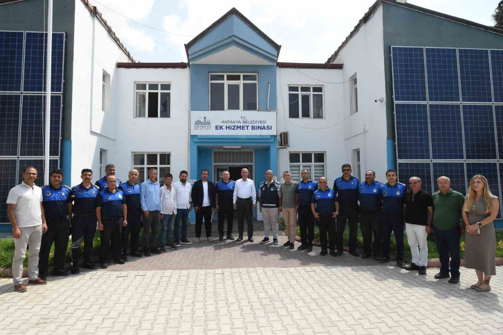 Başkan Yapar, zabıta personeliyle bir araya geldi