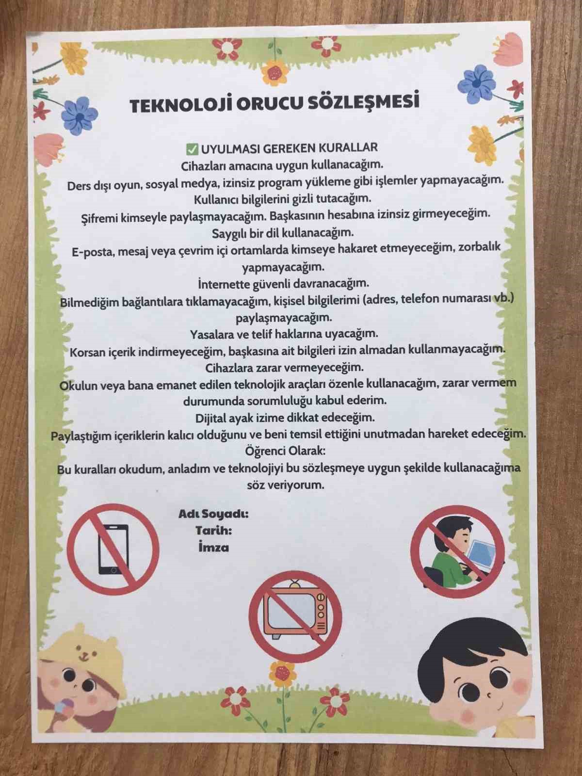 Turgutlu&rsquo;da &ccedil;ocuklar &rsquo;Teknoloji Orucu&rsquo; tuttu, hediyeleri kazandı
