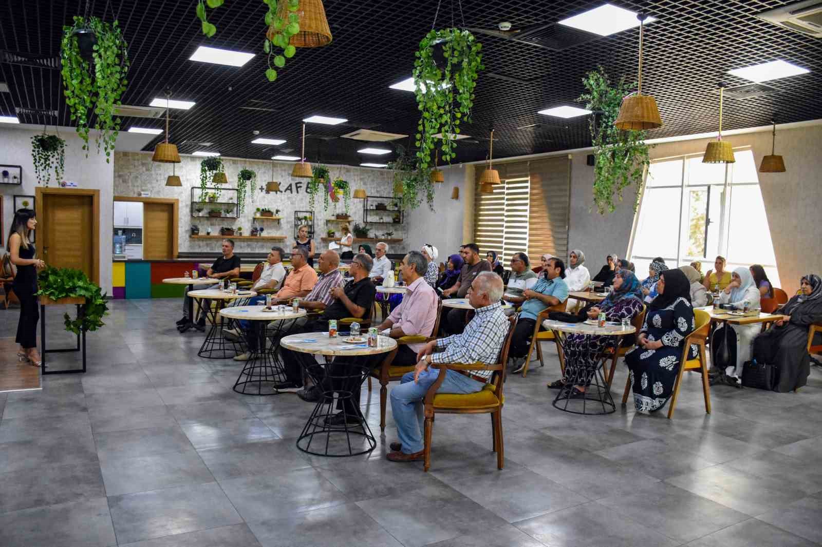 Diyarbakır’da engellilerin ailelerine yönelik hak temelli seminerler başlatıldı