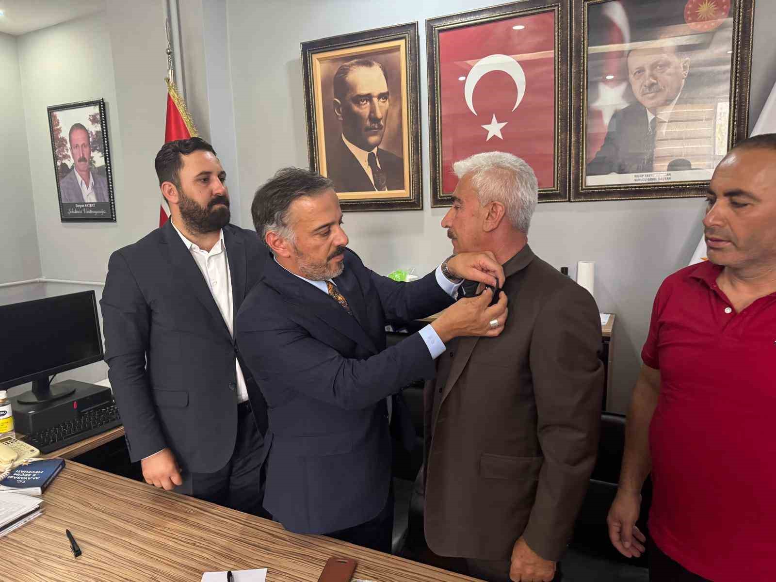 Diyarbakır’da İYİ Parti’nin ilçe teşkilatı AK Parti’ye geçti