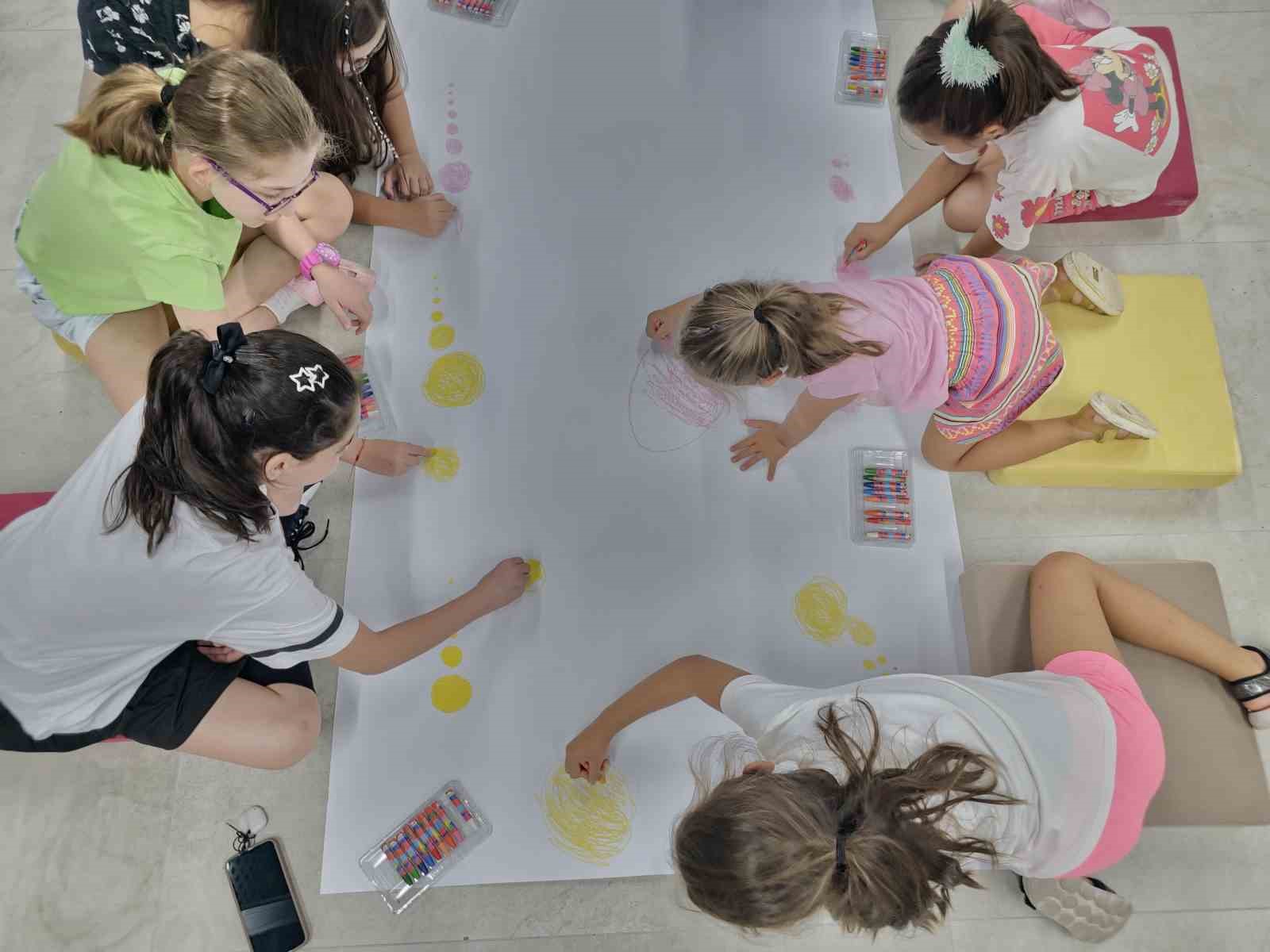 Çocuklar kitapların basımını yaşayarak öğrendi