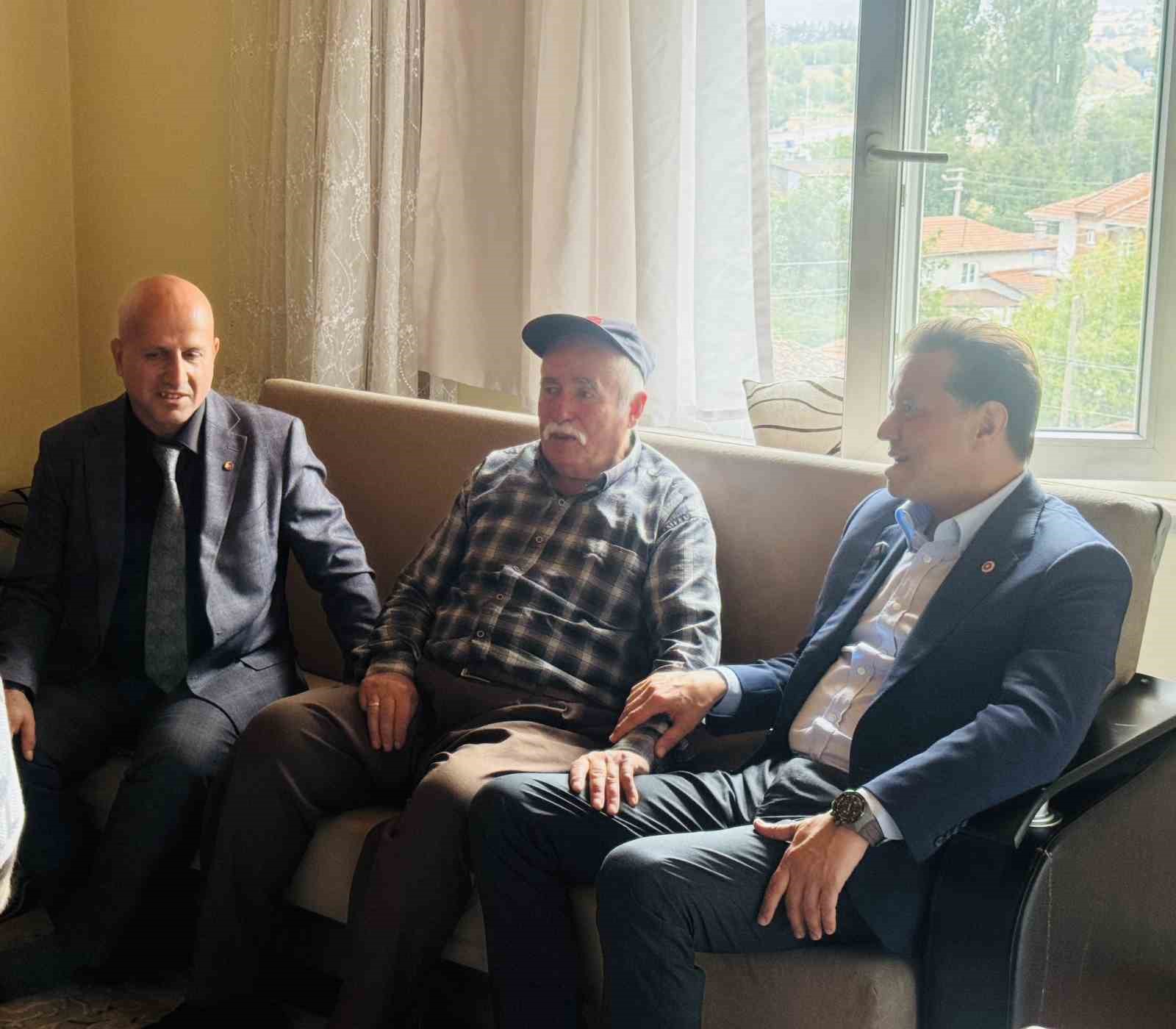 Milletvekili Hatipoğlu’ndan şehit ailesine ziyaret