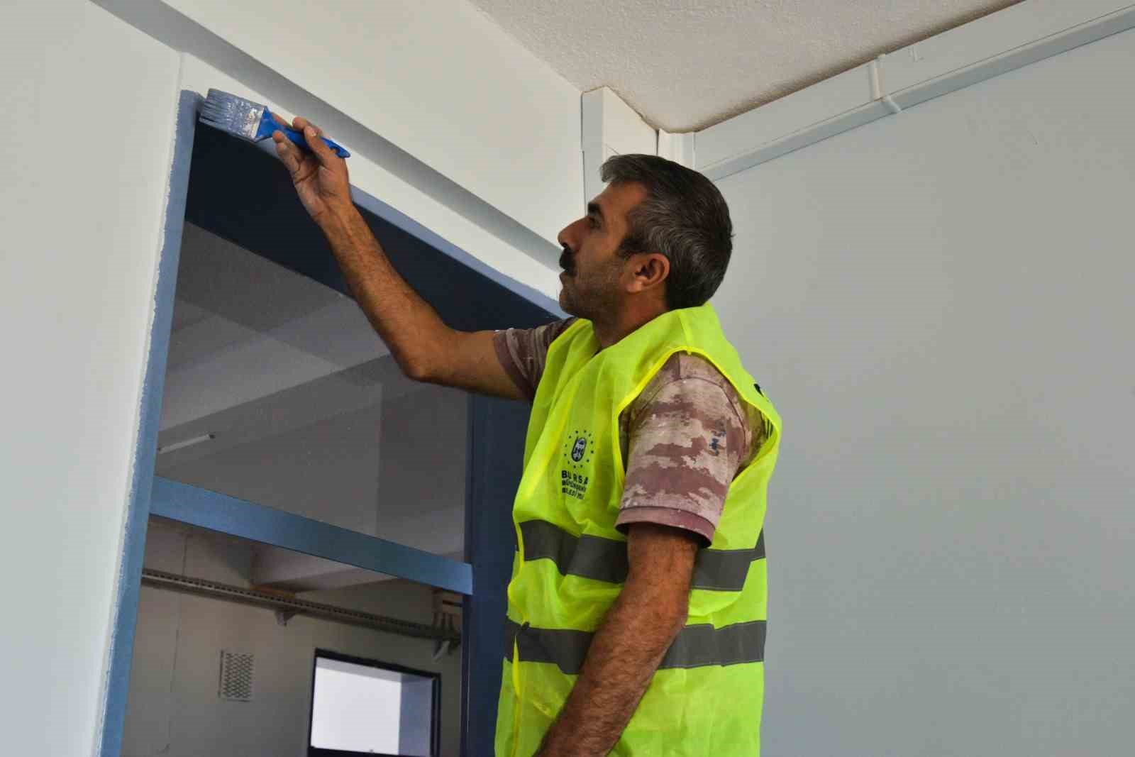 Okullara Büyükşehir dokunuşu
