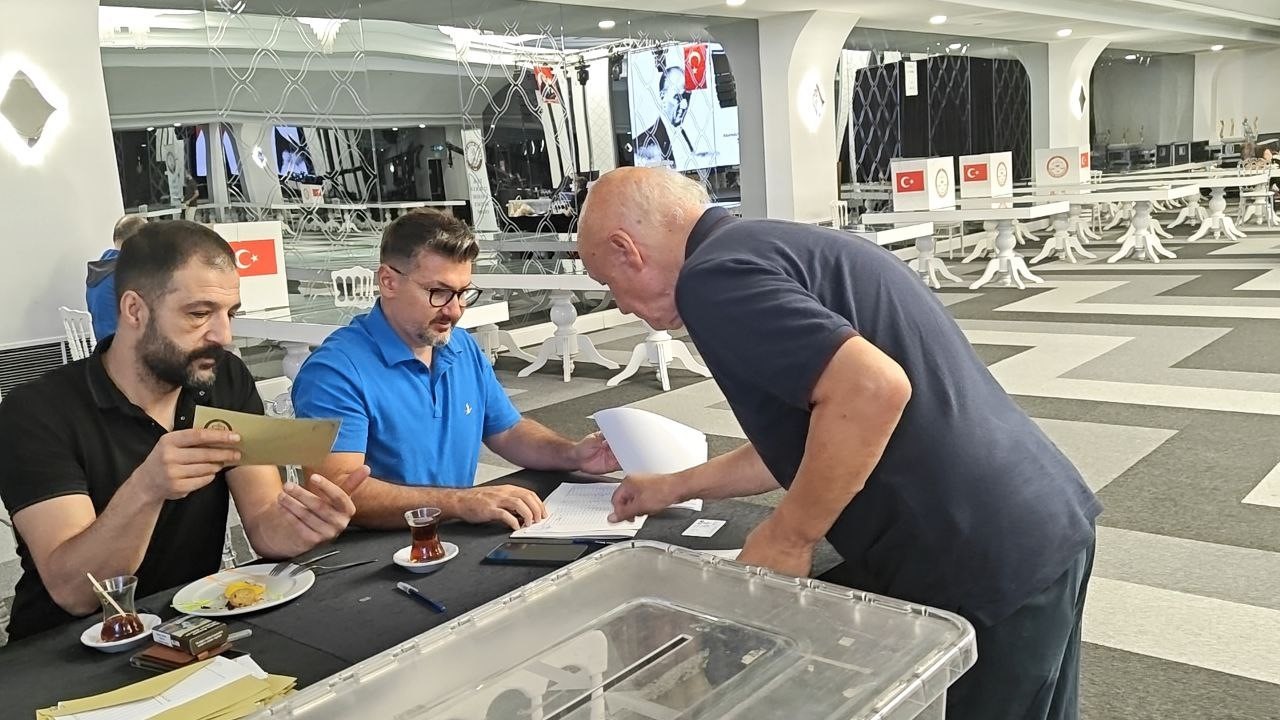 Uğur Nuri Akın: "Meslektaşlarımızın g&uuml;venini boşa &ccedil;ıkarmayacağız"
