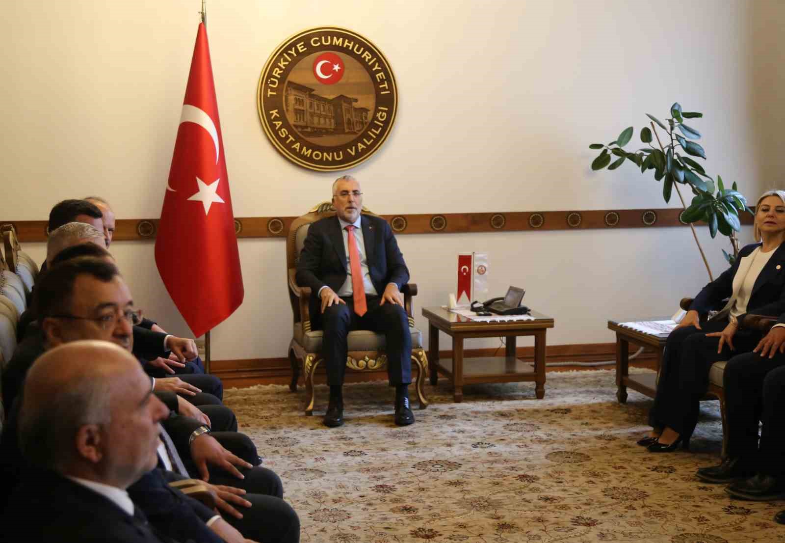 Çalışma ve Sosyal Güvenlik Bakanı Prof. Dr. Vedat Işıkhan: