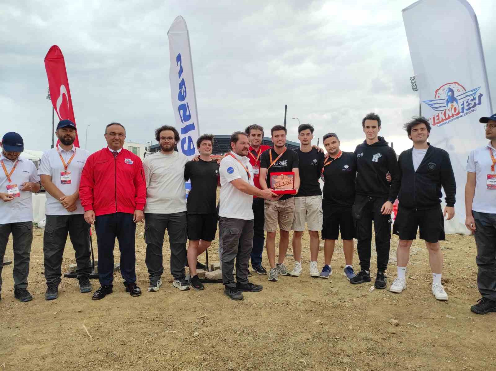 TEKNOFEST Tekirdağ&rsquo;da &ouml;d&uuml;l t&ouml;reniyle sona erdi
