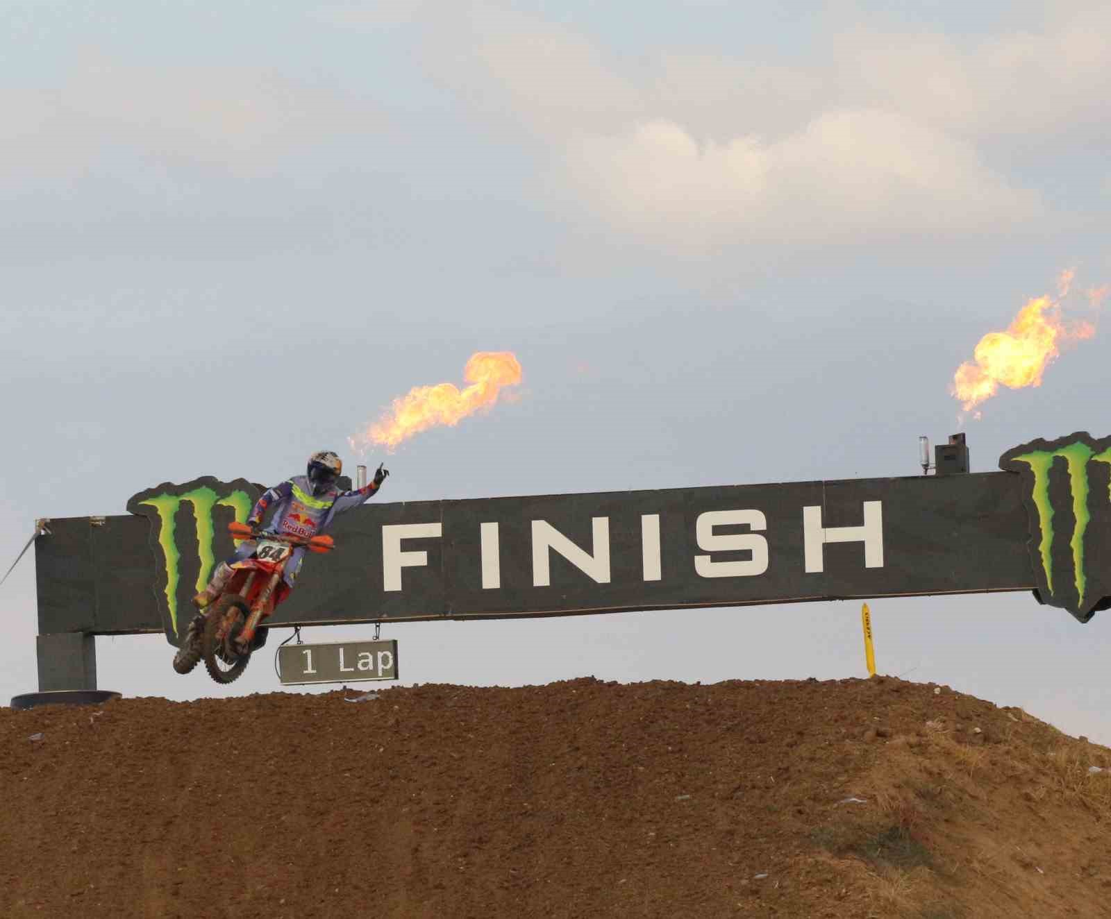 MX2 Dünya Gençler Motokros Şampiyonası final 2. yarışı tamamlandı