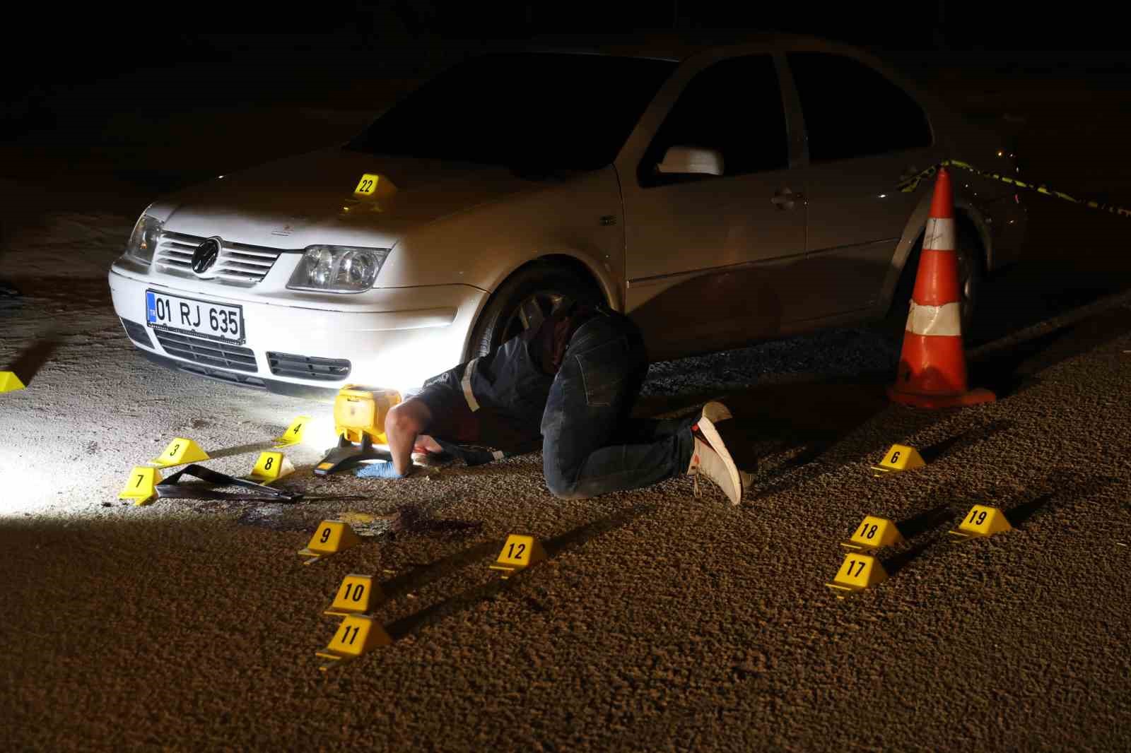 Düğün salonu önünde vurulan genç hayatını kaybetti