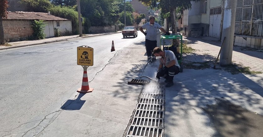 Kütahya Belediyesi çevre ve halk sağlığı için çalışmalarını sürdürüyor