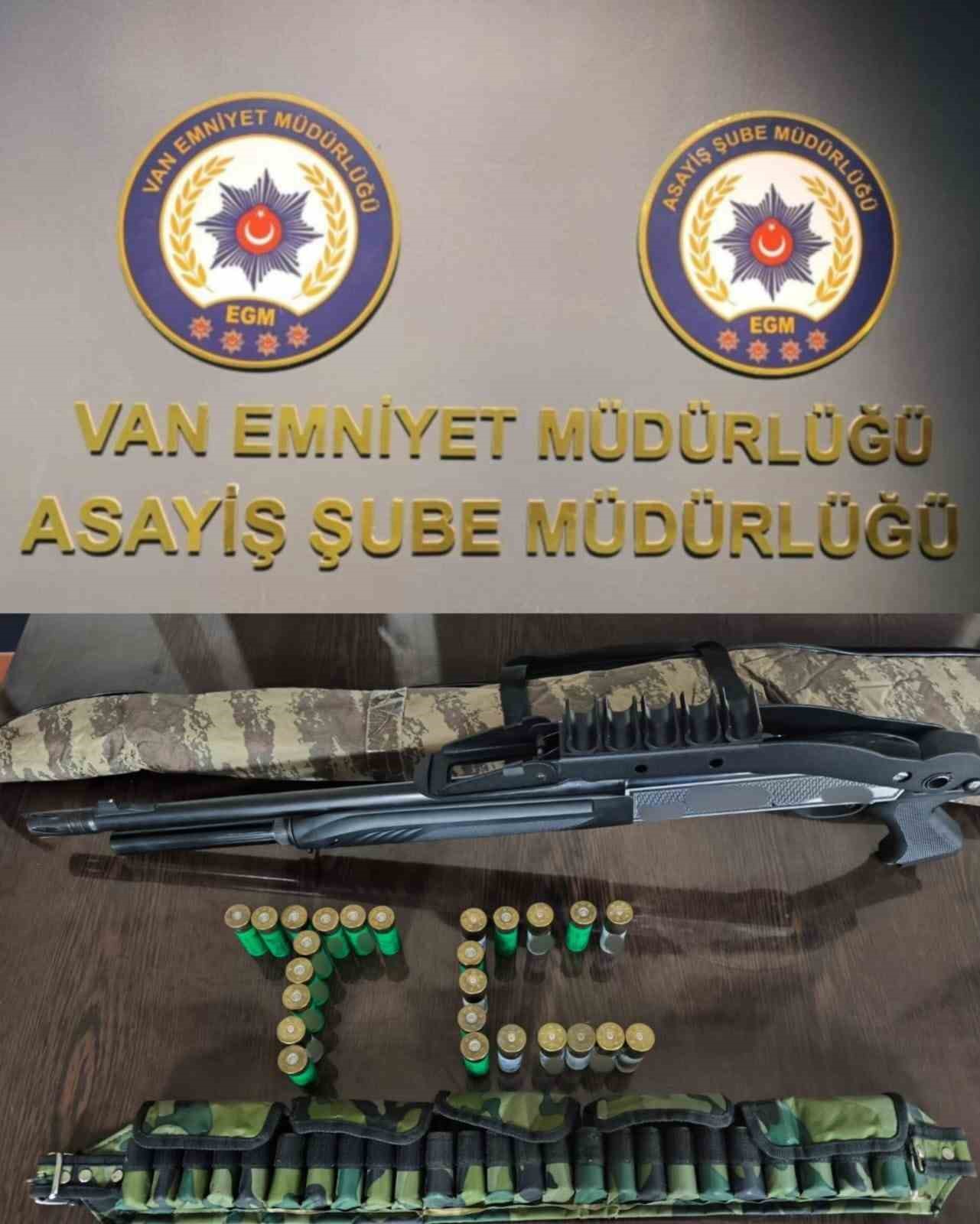 Van&rsquo;da değişik su&ccedil;lardan 106 kişi tutuklandı
