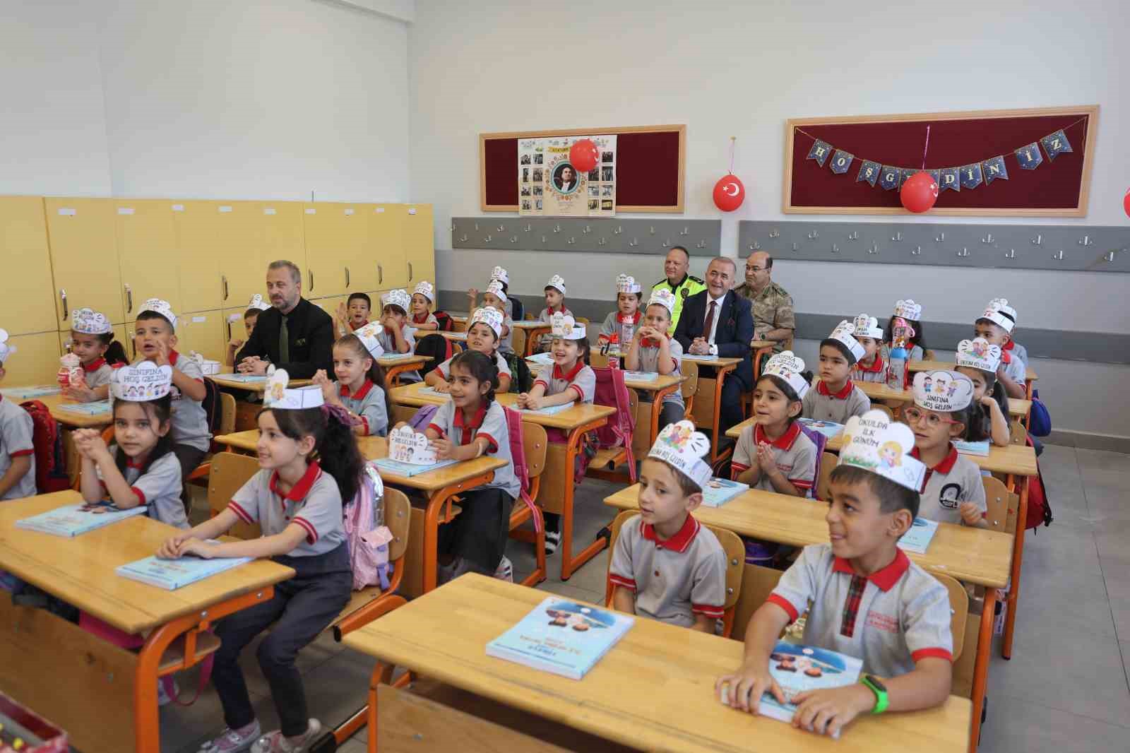 Elazığ’da 105 bin öğrenci dersbaşı yaptı