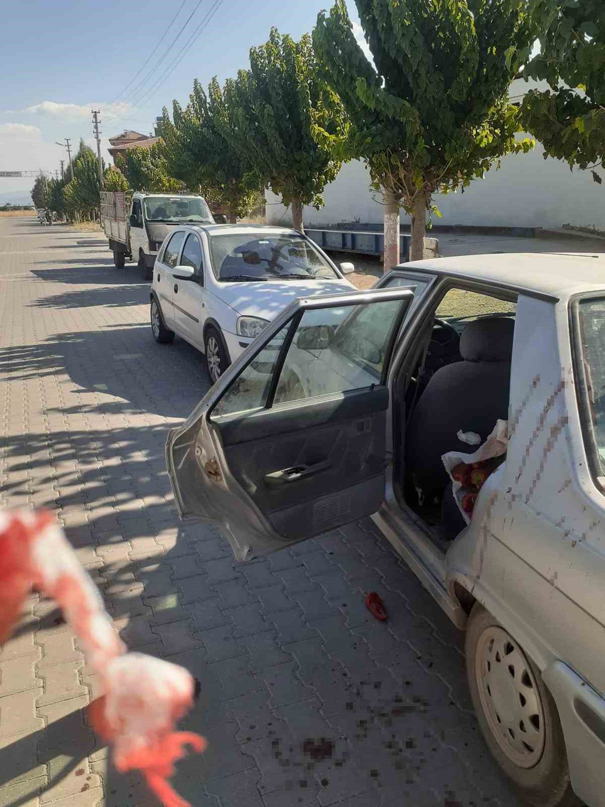 Emekli öğretmen, doktor ile aralarında yaşanan mesai kavgasının detaylarını anlattı