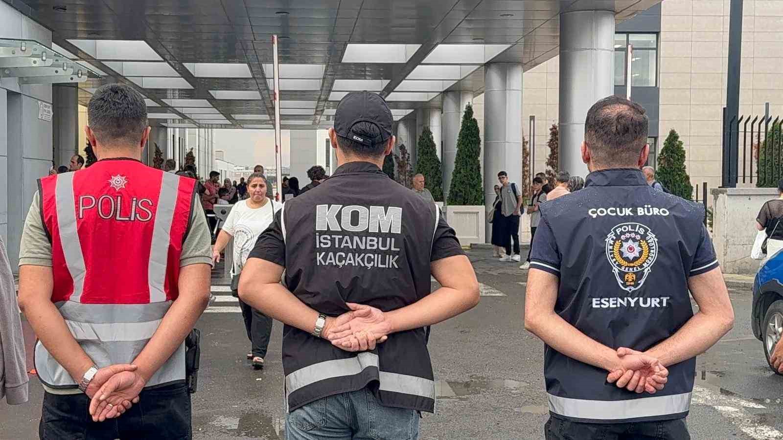Yeni eğitim öğretim yılında polis ekipleri göz açtırmadı