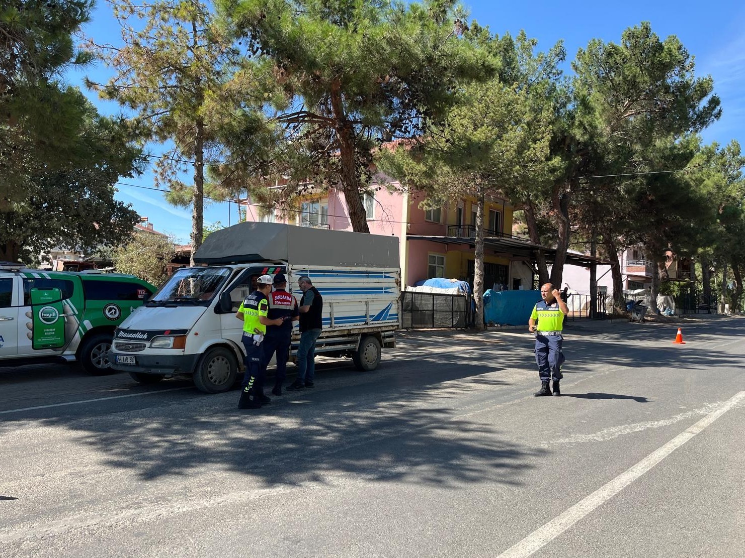 Uşak’ta canlı hayvan nakil araçlarına denetim