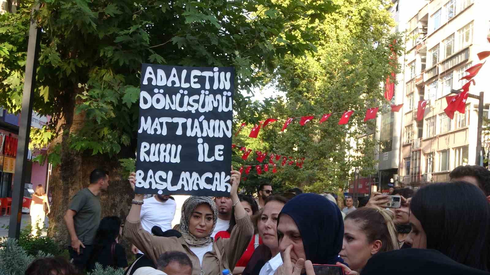 Aileler, kaybettikleri evlatları için yürüdüler: "Mücadeleye devam edeceğiz"
