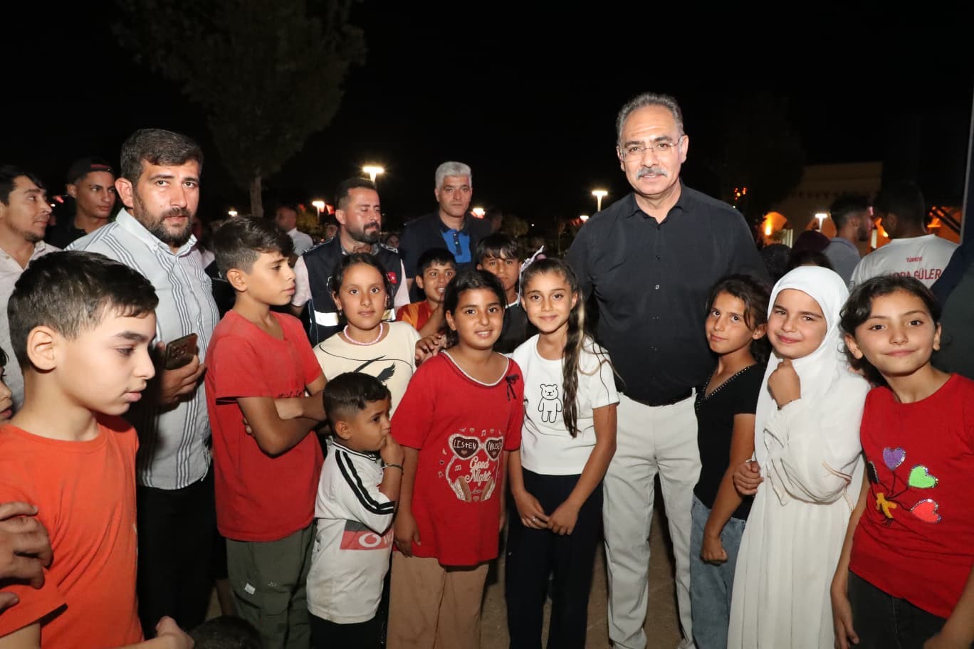 Başkan Kuş &ouml;ğrencilerle bir araya geldi
